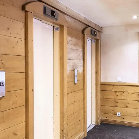 Roche Blanche - Location: Pour 5 Personnes Dans Le Centre Mae-9034 * Val Thorens